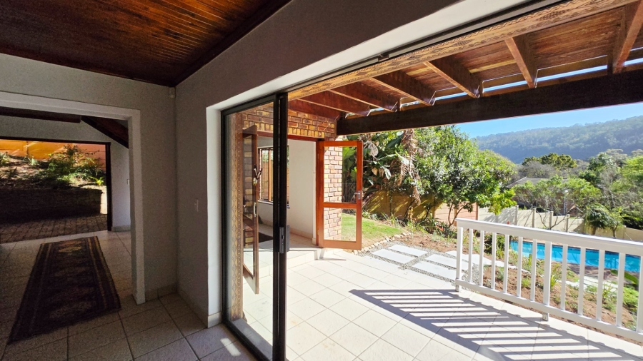2 Bedroom Property for Sale in Meedingsride Western Cape